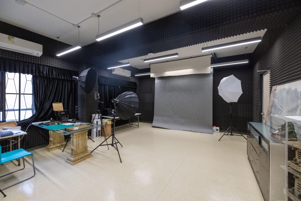 Audio-Visual and Photography Laboratory